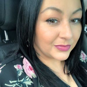 Meet your Posher, Aimee